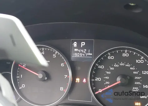 2014 Subaru Legacy 2.5I Premium z USA, uszkodzony, nr VIN 4S3BMBC65E3036264